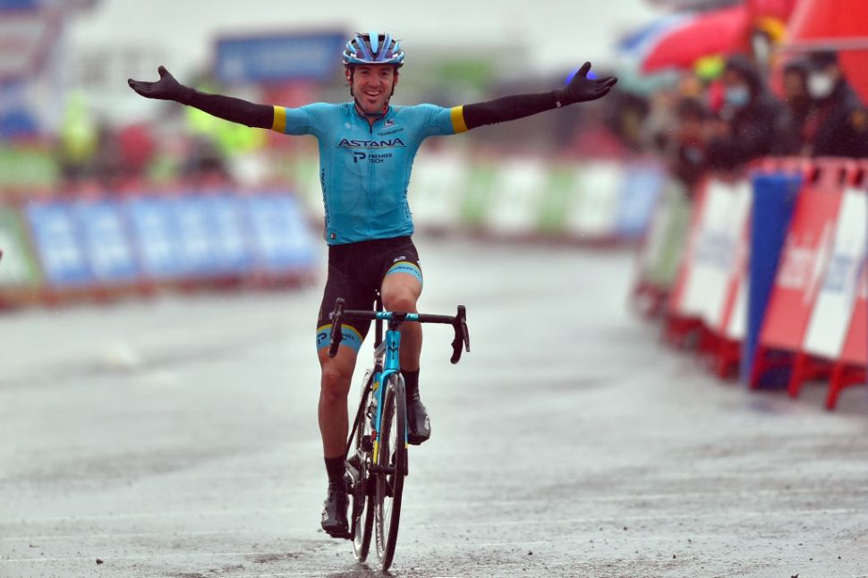 Ion Izagirre (Astana) berhasil memenangkan etape 6 Vuelta a Espana. (Foto: Istimewa)