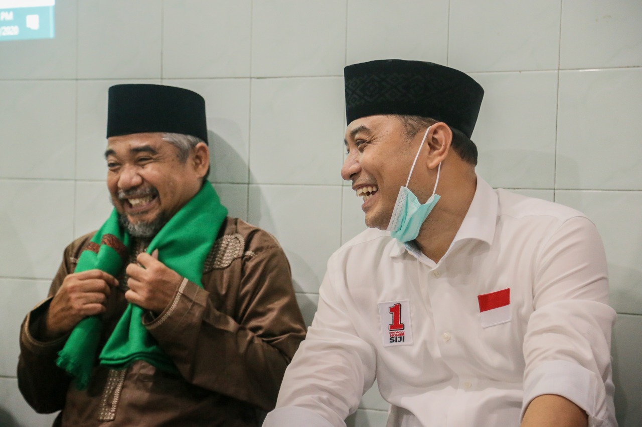 Eri Cahyadi bersama ulama Surabaya. (Foto: PDI Perjuangan)