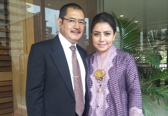 Pasangan Mayangsari dan Bambang Trijatmodjo. (Foto: Instagram)