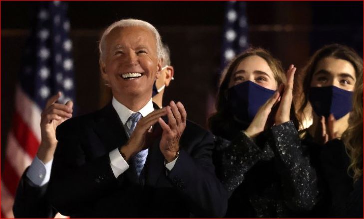 Capres AS Joe Biden merayaan kemenangannya dalam Pilpres AS di Wilmington, Delaware, AS, Sabtu 7 November 2020. (Antara/Reuters/Jim Bourg)