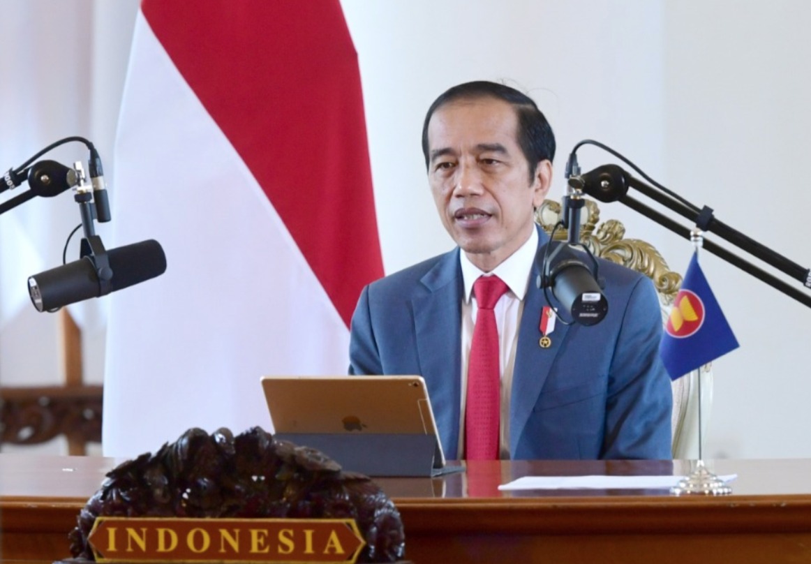Presiden Joko Widodo berpidato di depan peserta KTT ASEAN secara virtual dari Istana Kepresidenan Bogor. (Foto: Setpres)