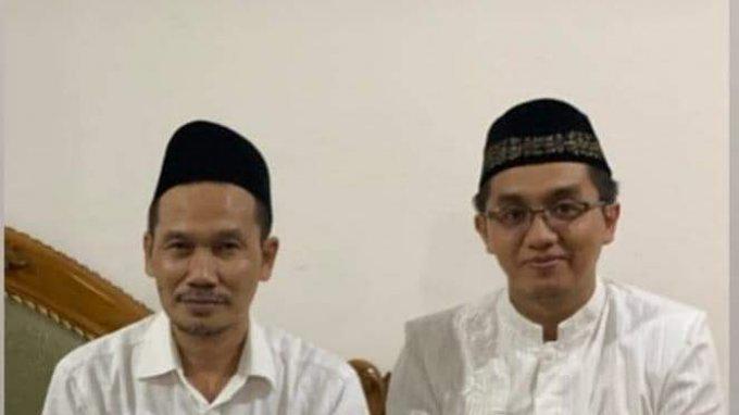 Gus Baha dan Gus Awis dari Pesantren Darul Ulum Jombang. (Foto: Istimewa)