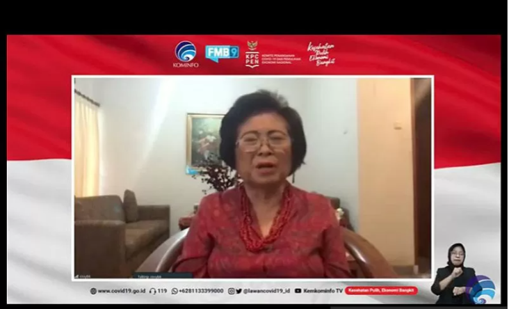 Tangkapan layar - Guru Besar Fakultas Kedokteran Universitas Padjadjaran (Unpad) Prof. Cissy Prawira-Kartasasmita dalam diskusi virtual Forum Merdeka Barat 9 dipantau dari Jakarta pada Senin 16 November 2020. (Tangkapan layar Youtube Kemkominfo TV)