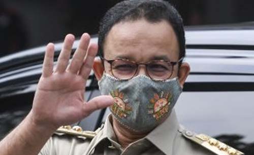 Gubernur DKI Jakarta Anies Baswedan ketika memenuhi panggilan Polda Metro Jaya, hari Selasa pagi. (Foto:Antara)