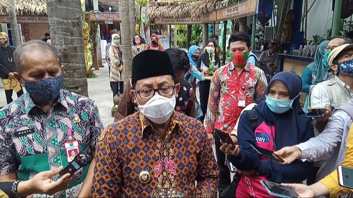Wali Kota Malang, Sutiaji saat ditemui di Hotel Tugu (Foto: Lalu Theo/ngopibareng.id)