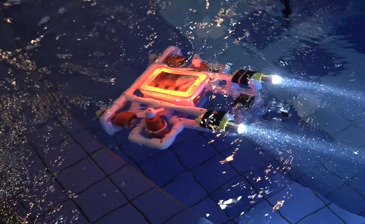 Robot Wikraluga rancangan mahasiswa ITS untuk mengambil ranjau bawah laut. (Foto:istimewa)