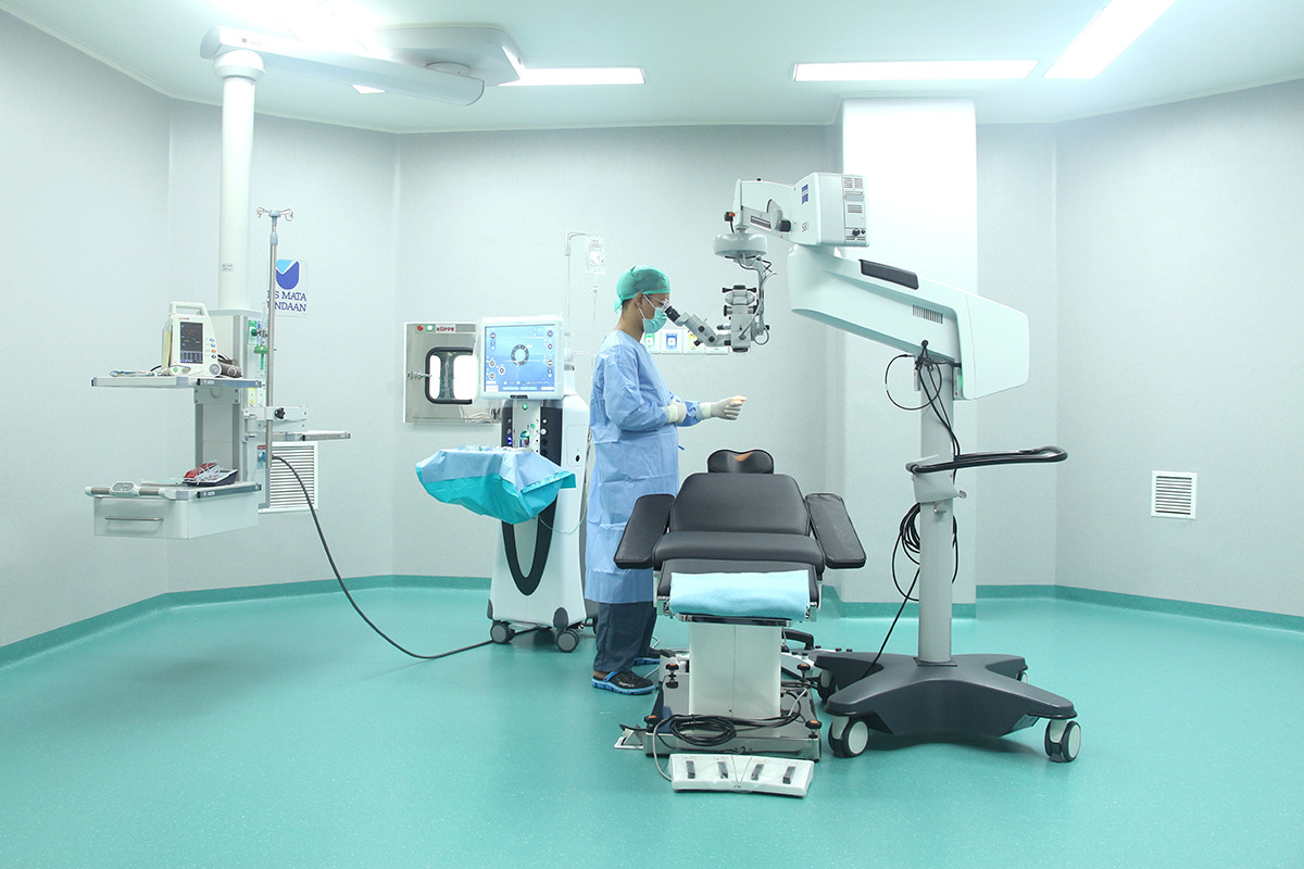 Wajah baru dan fasilitas mumpuni kamar bedah Rumah Sakit Mata Undaan atau RSMU. (Foto: Dok. RSMU)