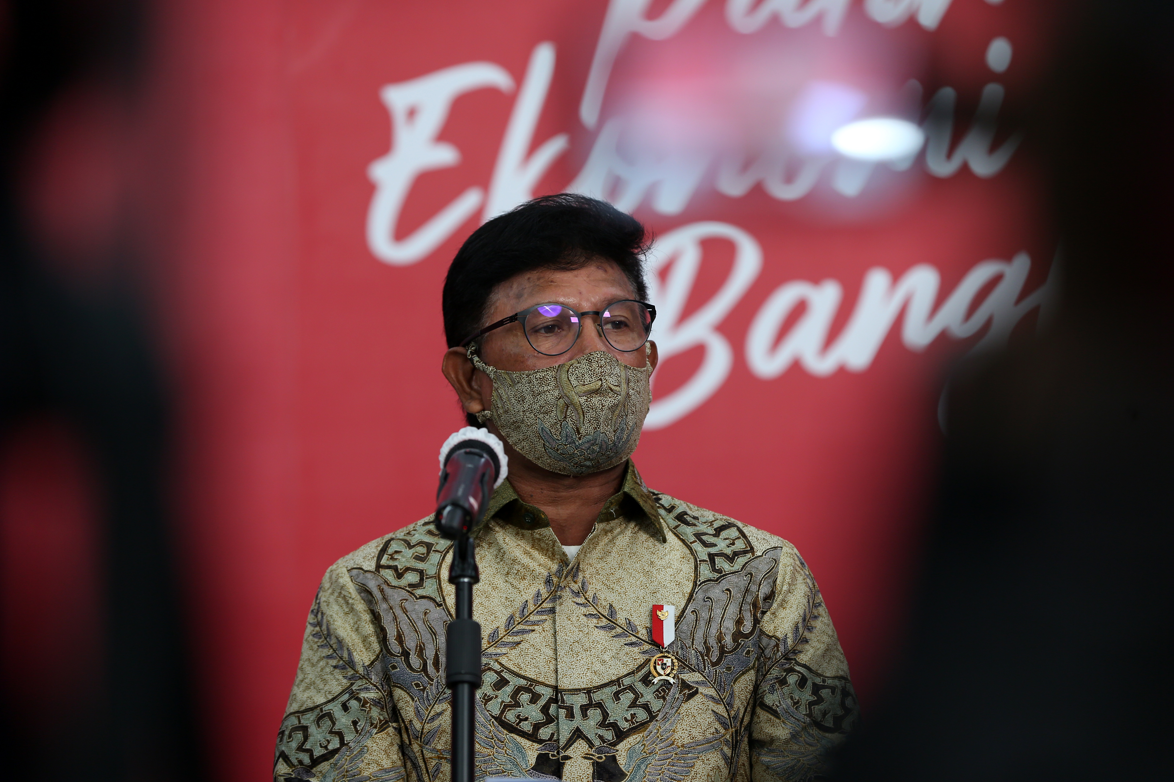 Menteri Komunikasi dan Informatika Republik Indonesia, Johnny G. Plate saat konferensi pers virtual. (Foto: KPCPEN) 