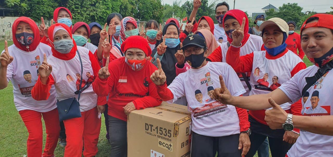 Kader-kader wanita PDI Perjuangan Kota Surabaya. (Foto: Alief Sambogo/Ngopibareng.id)