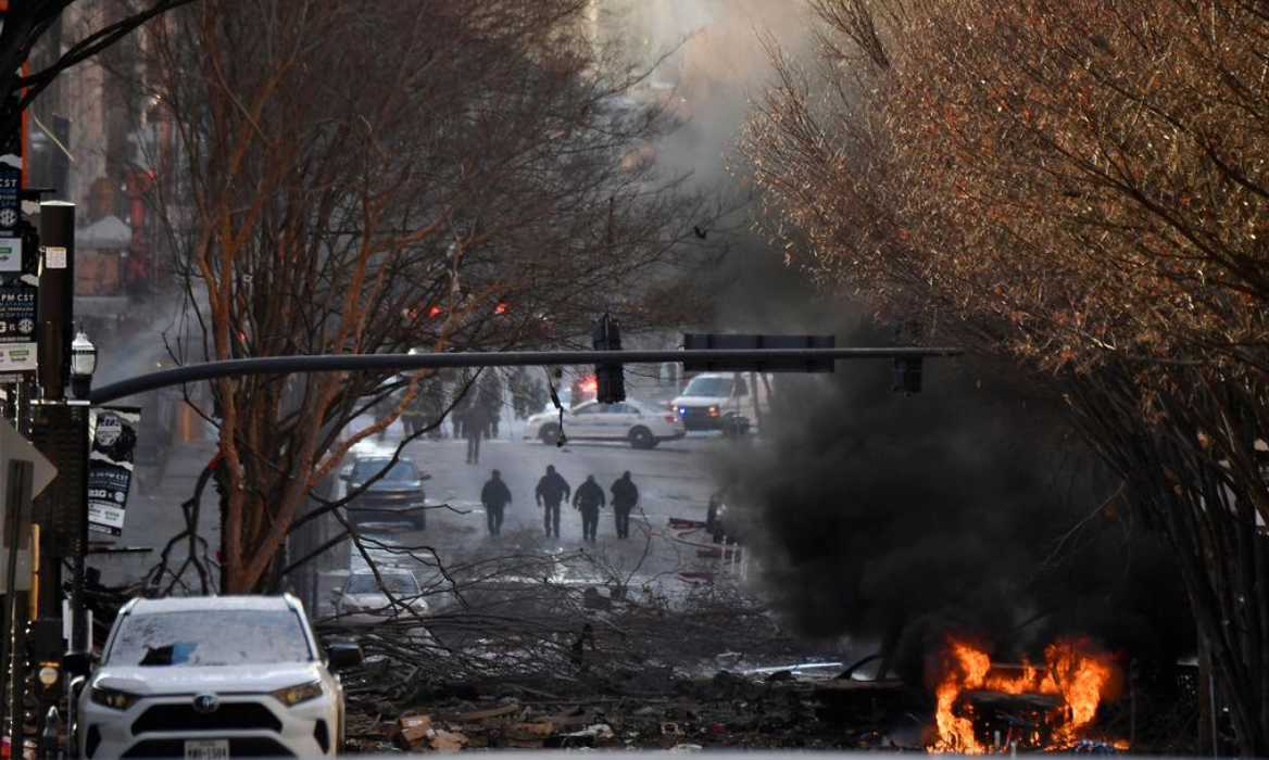 Polisi duga ledakan Nashville bersumber dari bom bunuh diri. (Reuters)
