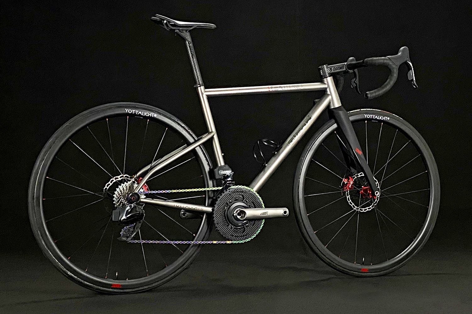 TRed REA Titanide, sepeda  berbahan titanium yang hanya 6,3 kg. (Foto: Istimewa)