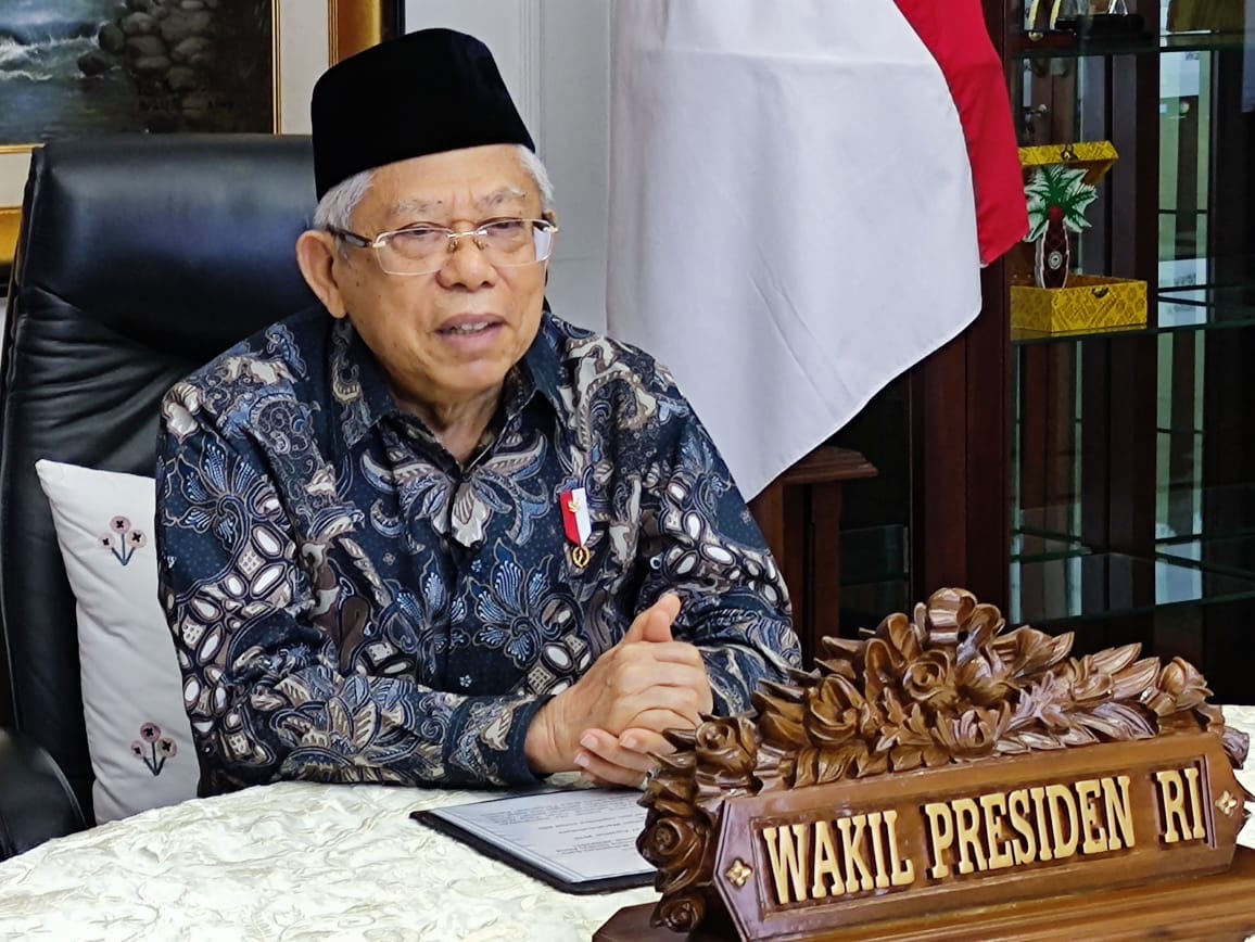 Wakil Presiden (Wapres) Maruf Amin saat ini berusia 60 tahun. Berdasarkan rekomendasi dari Perhimpunan Dokter Spesialis Penyakit Dalam Indonesia (PAPDI), penerima vaksin Covid-19 harus berada di rentang usia 18 hingga 59 tahun. (Foto: Dok. Setwapres)