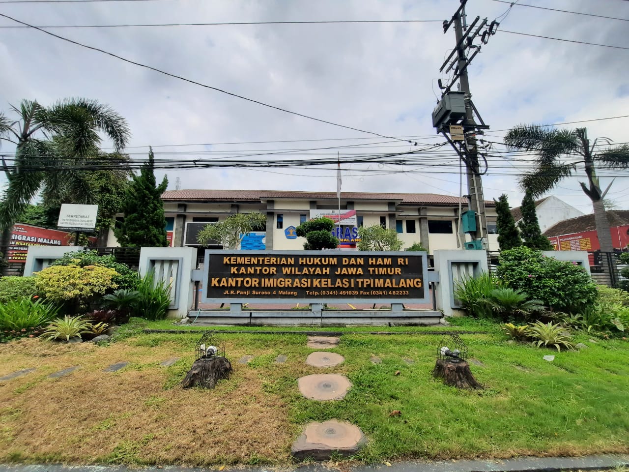 Tampak depan Kantor Imigrasi Kelas I TPI Malang di Jalan Panji Suroso, Kota Malang (Foto: istimewa)