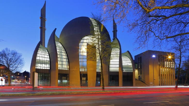 Masjid Raya di Koln, Jerman. (Foto: Istimewa)