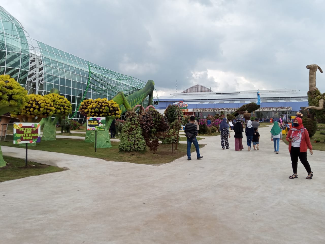 Salah satu wahana wisata Jatim Park Group yaitu Batu Love Garden (Foto: Lalu Theo/ngopibareng.id)