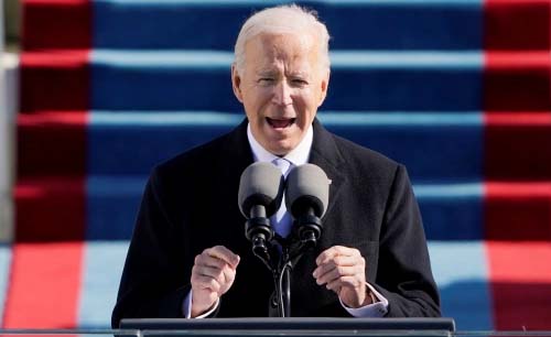 Joe Biden menyampaikan pidato usai dilantik jadi Presiden Amerika Serikat, Kamis dini hari WIB. (Foto:Reuters) 