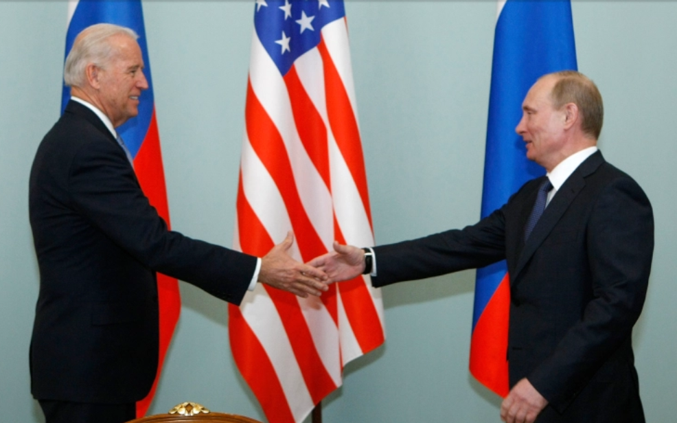 Presiden Amerika Serikat Joe Biden perpanjang perjanjian nuklir dengan Rusia, the New START sehari setelah dilantik. (Foto: Al Jazeera)