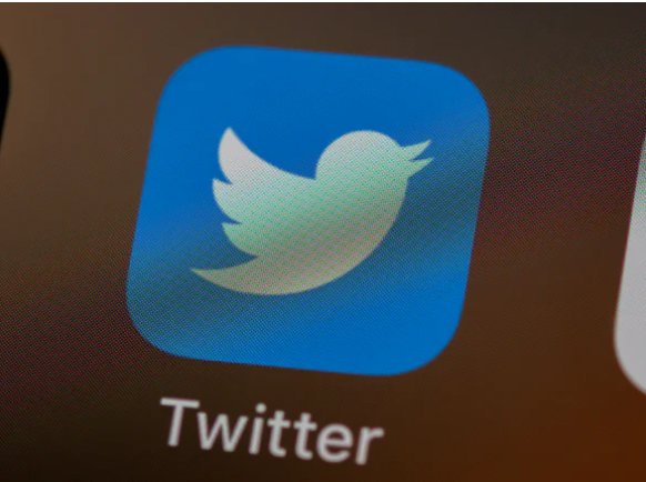 Twitter rekrut 100 ribu relawan untuk perangi hoaks dalam program Birdwatch. (Foto:Unsplash.com)
