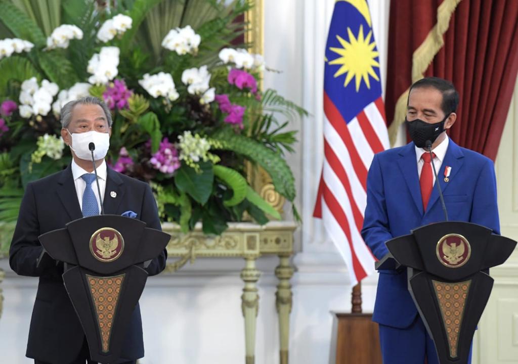 Presiden Jokowi menerima kunjungan resmi PM Malaysia, Muhyiddin Yassin di Istana Negara, Jumat, 5 Februari 2021. (Foto: Setpres)