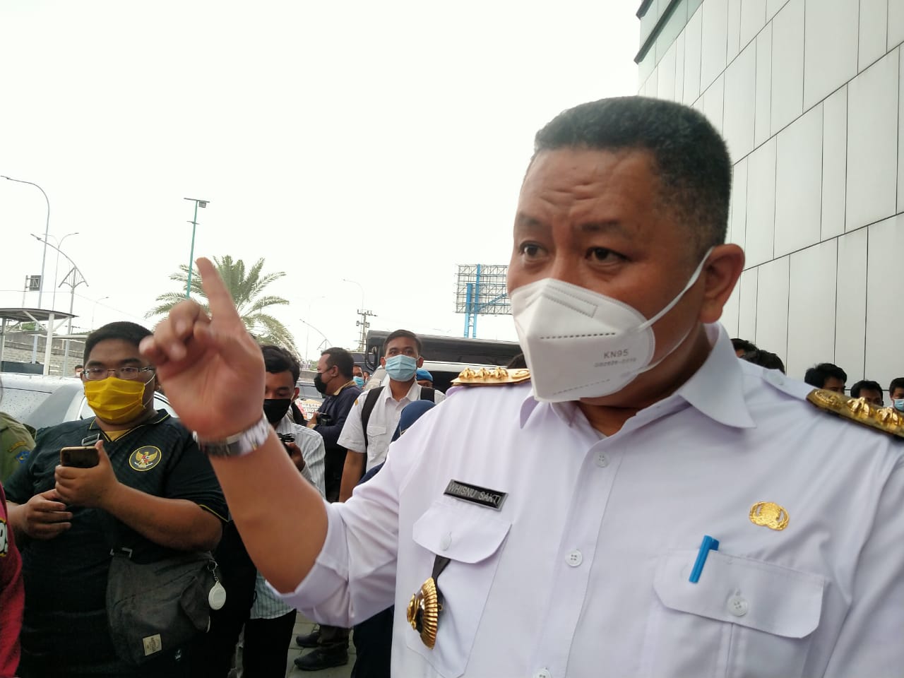 Plt Walikota Surabaya, Whisnu Sakti Buana meminta perayaan Imlek dilakukan dengan penerapan protokol kesehatan. (Foto: Fariz Yarbo/Ngopibareng.id)