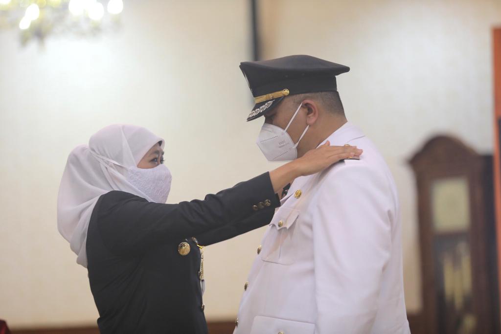 Pelantikan Whisnu Sakti Buana sebagai Walikota Surabaya. (Foto: Istimewa)