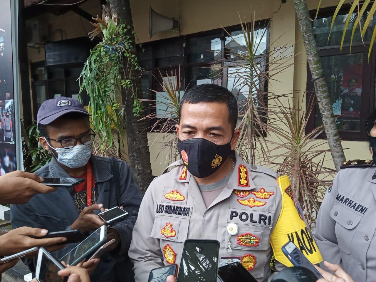 Kapolresta Malang Kota, Kombes Pol Leonardus Simarmata saat ditemui di Mapolresta Malang Kota (Foto: Lalu Theo/Ngopibareng.id)