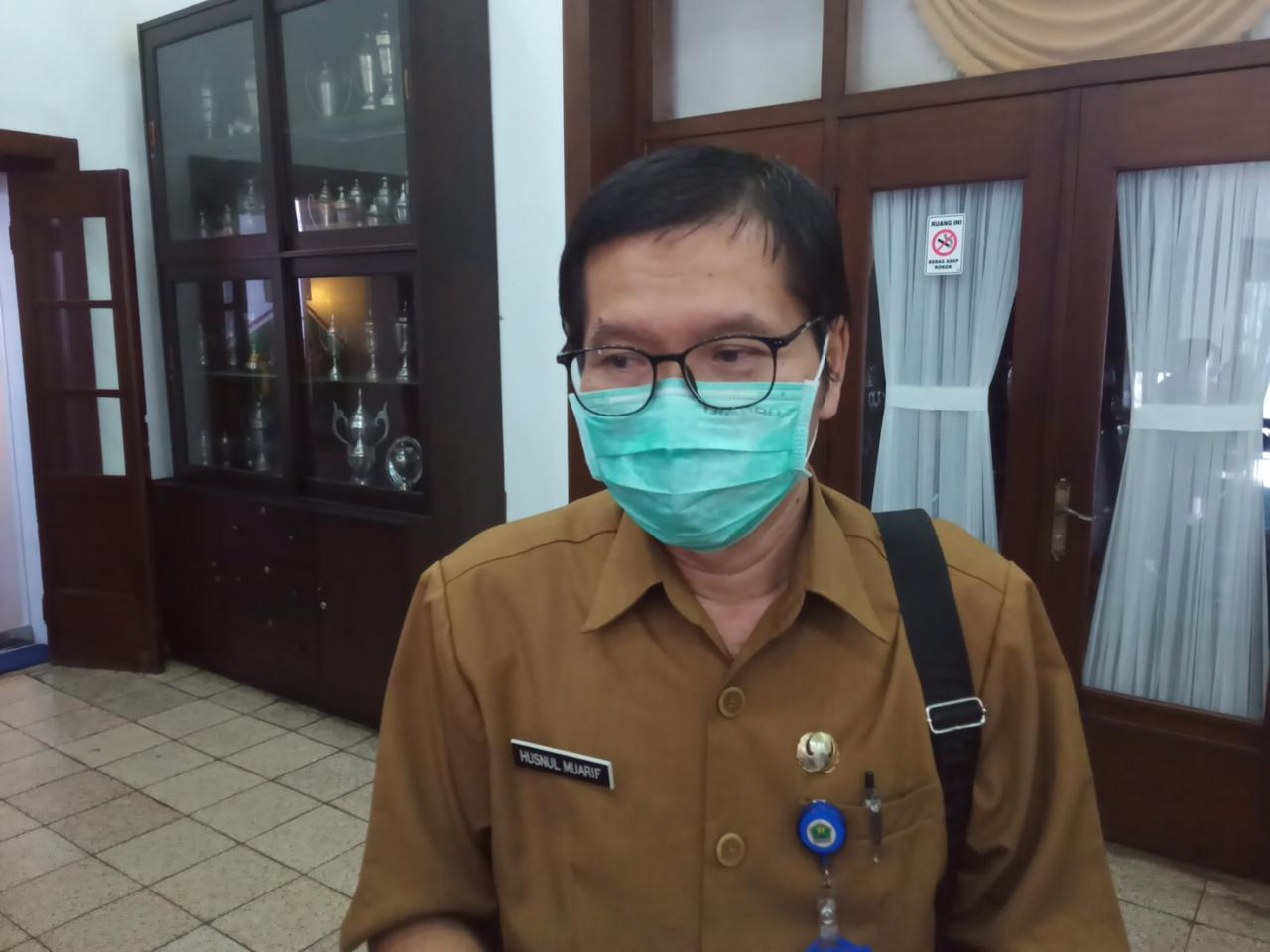 Kepala Dinas Kesehatan (Dinkes) Kota Malang, dr Husnul Mu'arif saat ditemui di Balai Kota Malang (Foto: Lalu Theo/Ngopibareng.id)