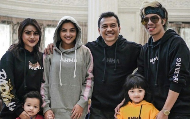 Keluarga Anang Hermansyah dan Ashanty bersama Atta Halilintar. (Foto: Instagram)
