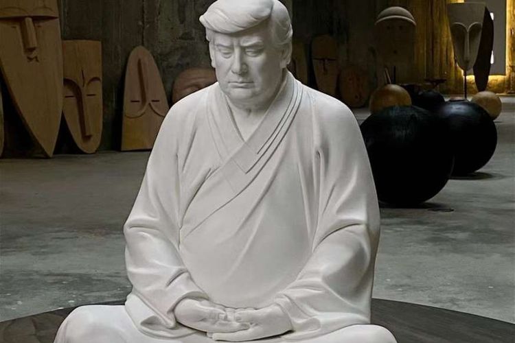 Patung Buddha Donald Trump yang laris dijual di China. (Foto: afp)