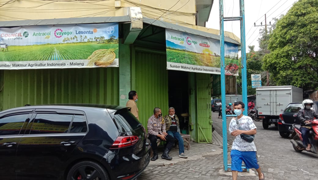 Toko Pertanian di Jalan Profesor Mochammad Yamin, Klojen, Kota Malang yang dibobol oleh maling (Foto: Lalu Theo/ngopibareng.id)