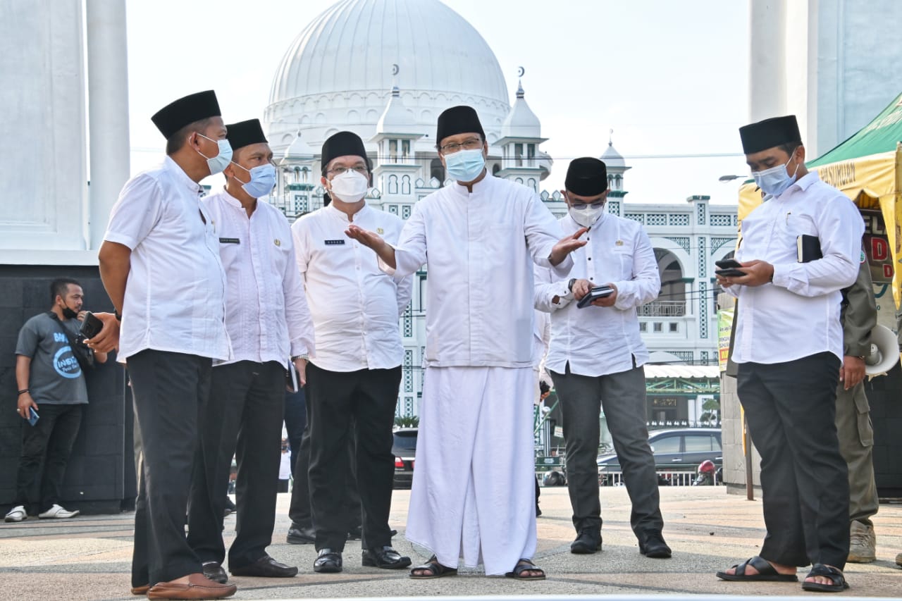 Walikota Pasuruan Saifullah Yusuf bertemu kiai dan habaib untuk rencana pembangunan wisata religi. (Foto: Istimewa)