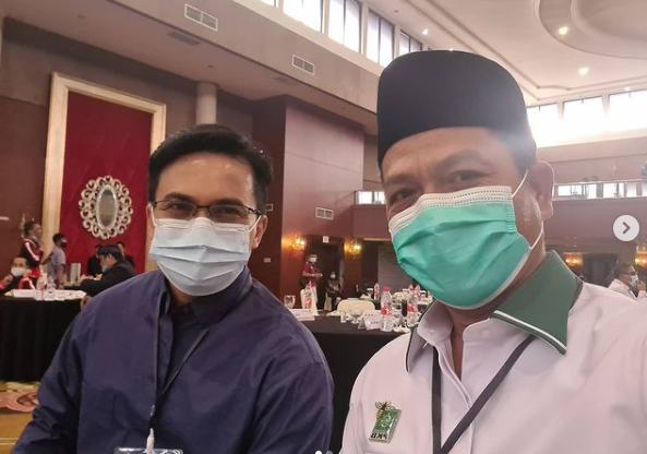 Dadang Supriatna dan Sahrul Gunawan resmi ditetapkan sebagai Bupati dan Wakil Bupati Bandung terpilih, Sabtu 20 Maret 2021. (Foto: Instagram)