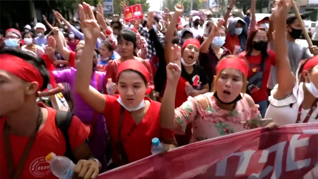 Pasca-kudeta militer di Myanmar, warga terus melakukan aksi demo. Gejolak sosial belum berkahir. (Foto: bbc)