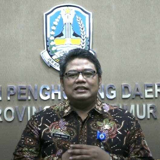 Kepala Badan Penghubung Daerah Ptovinsi Jawa Timur Zaenal Fanani menjadikan Anjungan Jatim TMII sebagai sarana promosi. (Foto: Dok pribadi)