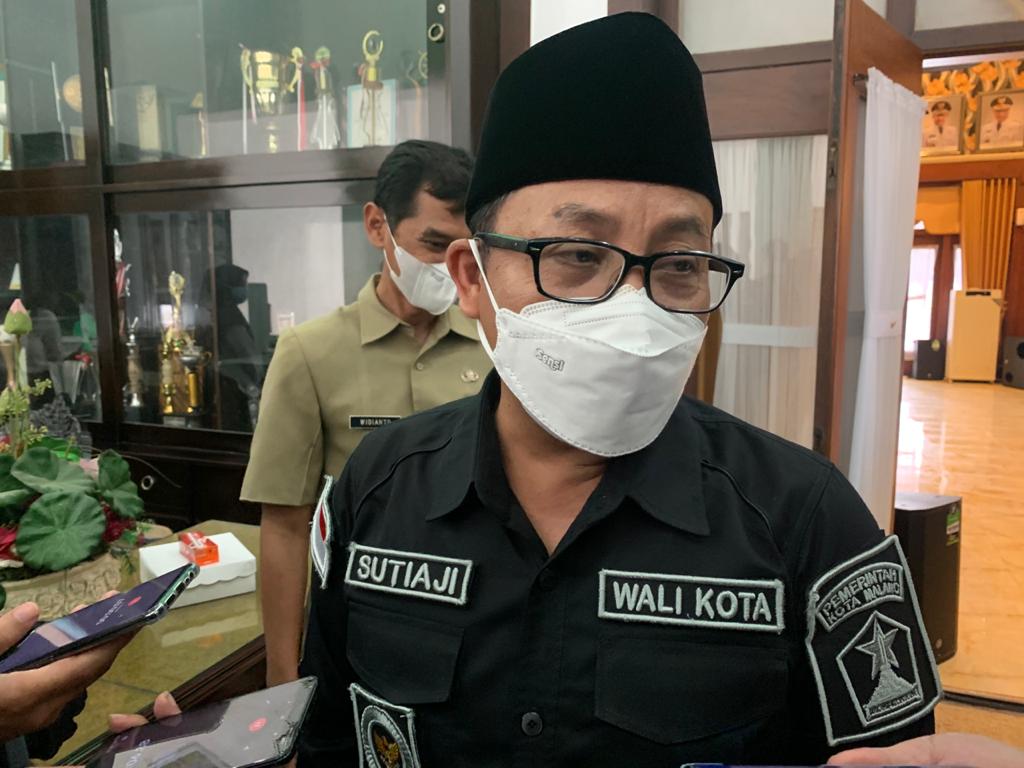 Walikota Malang, Sutiaji saat ditemui di Balaikota Malang (Foto: Lalu Theo/ngopibareng.id)
