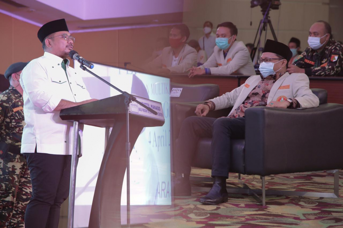 Menteri Agama Yaqut Cholil Qoumas pada saat memberi Kuliah Umum Literasi Kebangsaan Tanwir I  Pemuda Muhammadiyah. (Foto: kemenag)