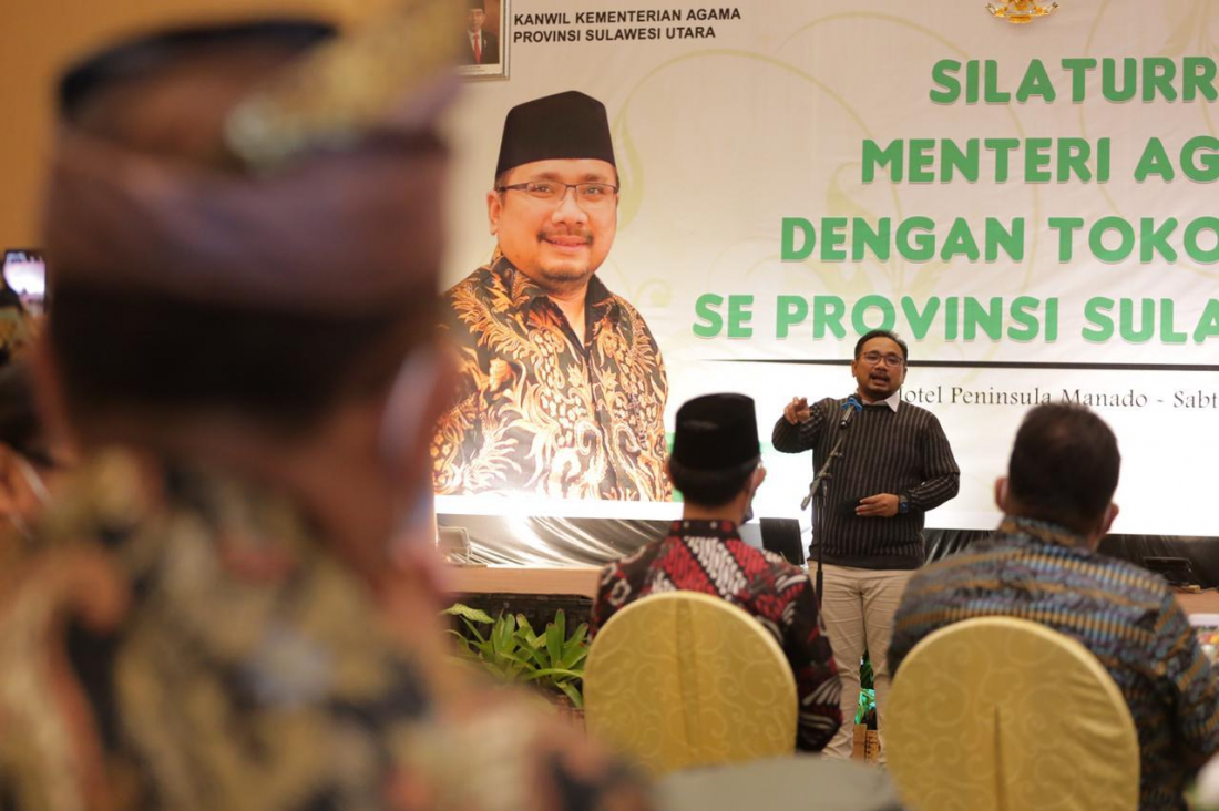 Menteri Agama Yaqut Cholil Qoumas padabersilaturahmi dengan tokoh agama se Provinsi Sulawesi Utara (Sulut) di Kota Manado. (Foto: kemenag)