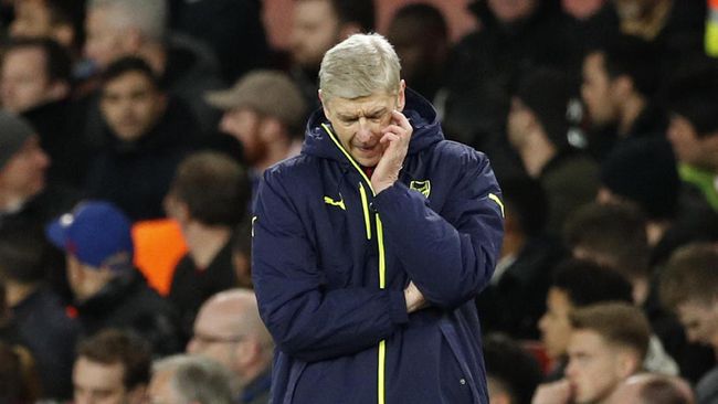 Arsene Wenger mengatakan, namanya tak lebih besar dari Arsenal. (Reuters / John Sibley)
