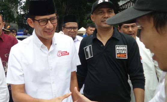 Calon Wakil Gubernur DKI Jakarta Sandiaga Uno memenuhi panggilan penyidik Polda Metro Jaya terkait laporan dugaan penggelapan lahan senilai Rp 8 miliar.