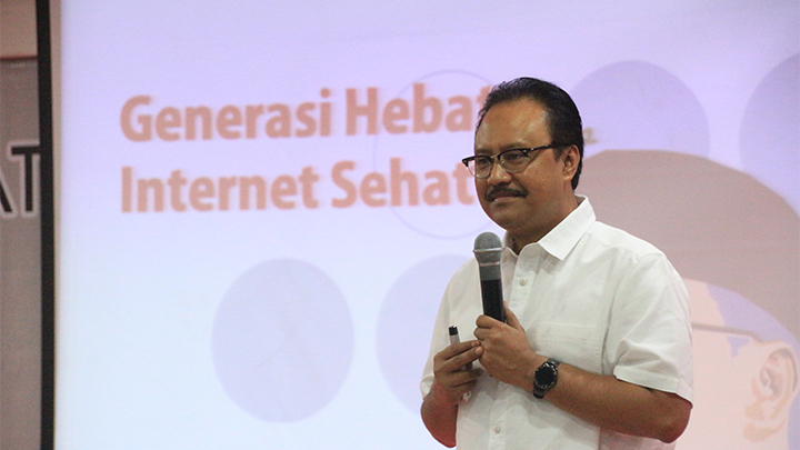 Gus Ipul saat membuka pelatian Internet sehat angkatan kedua, di kantor Telkom Divre Jatim, pada Sabtu (4/3).