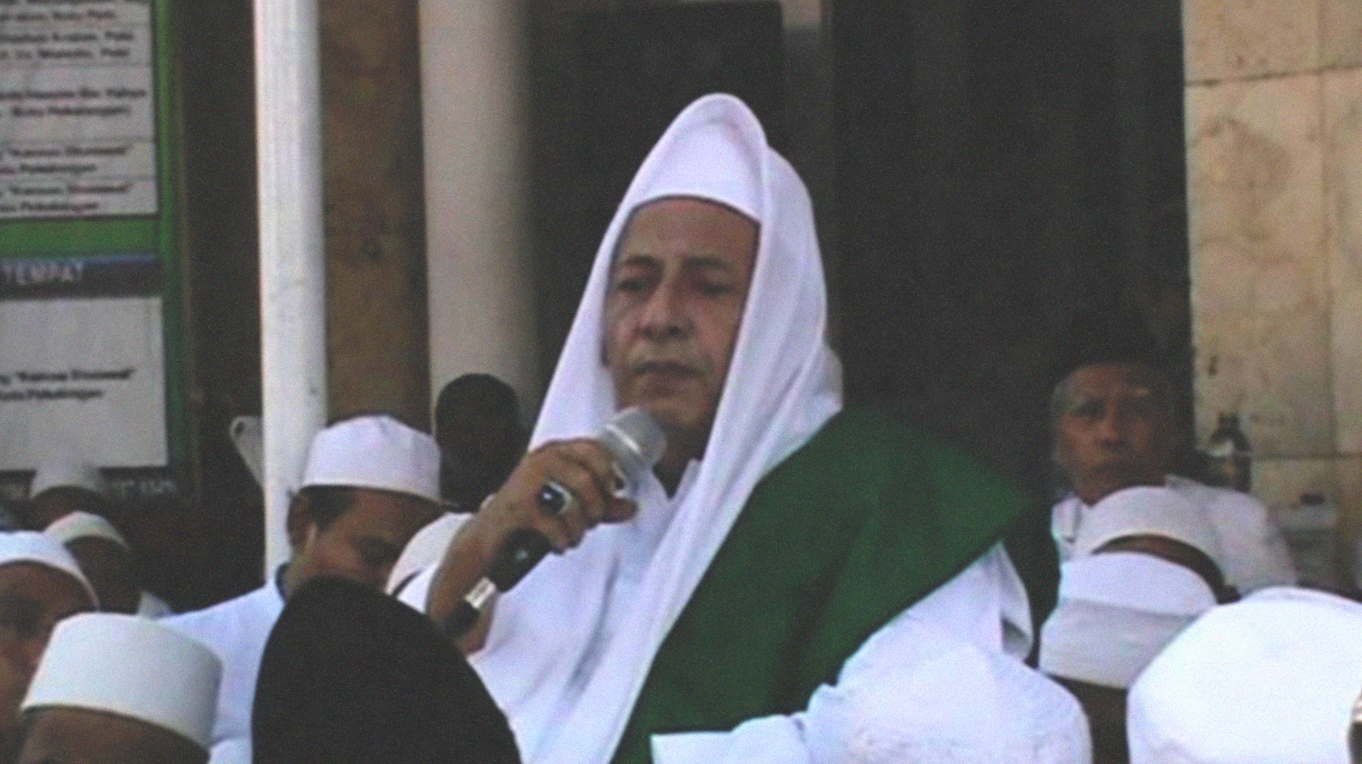 Habib Muhammad Luthfi bin Yahya, Pekalongan. (foto: istimewa)