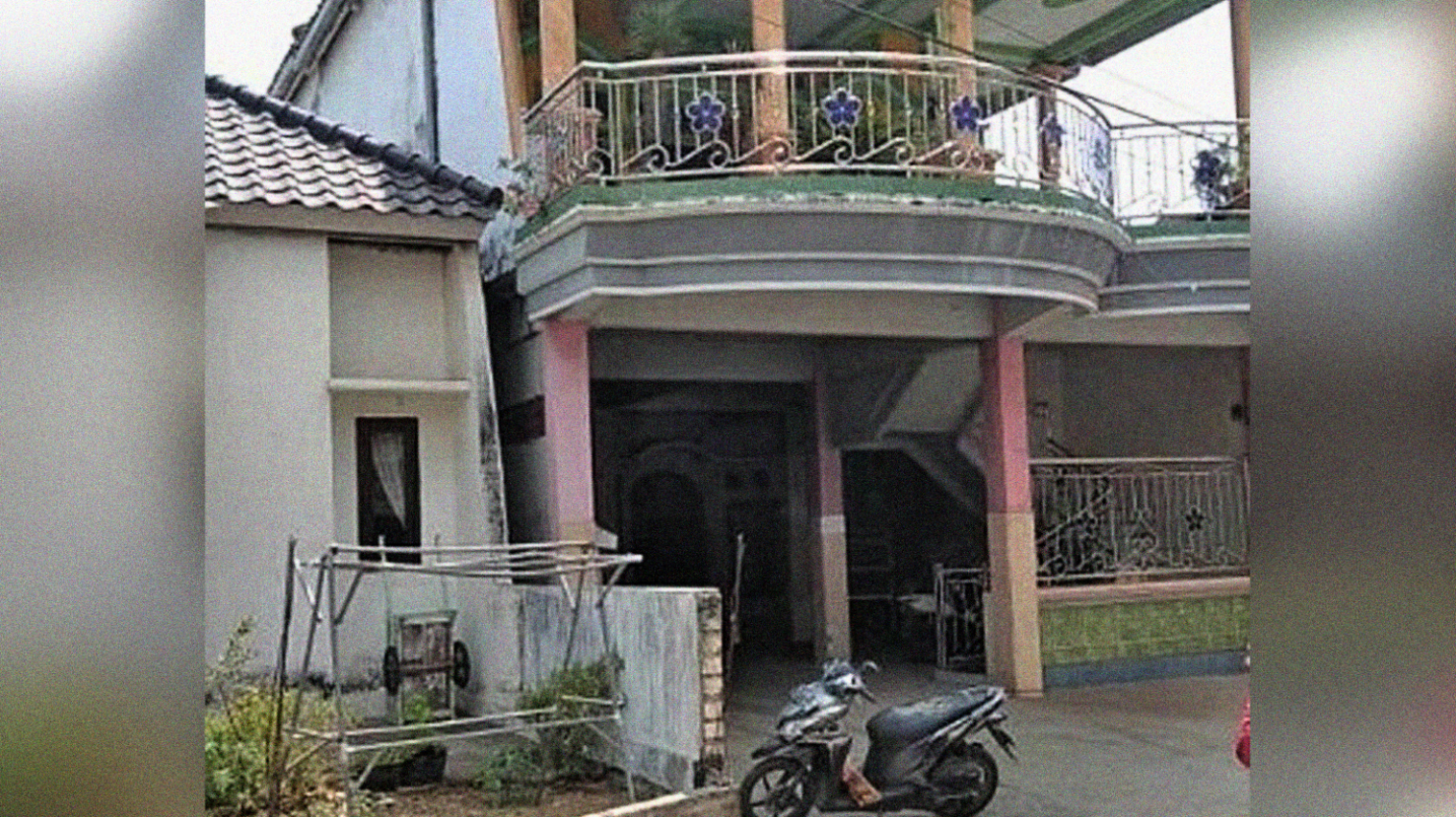 Rumah kontrakan terduga teroris di Brondong Lamongan. (Foto: Nasih/ngopibareng.id)