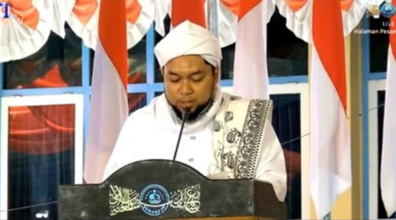 KHR Ahmad Azaim Ibrahimy, Pondok Pesantren Salafiyah Syafiiyah Sukorejo, Situbondo. (Foto: Istimewa)