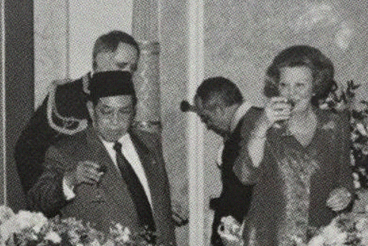 Presiden Indonesia KH Abdurrahman Wahid diterima oleh Ratu Beatrix di Belanda. (Foto: istimewa)