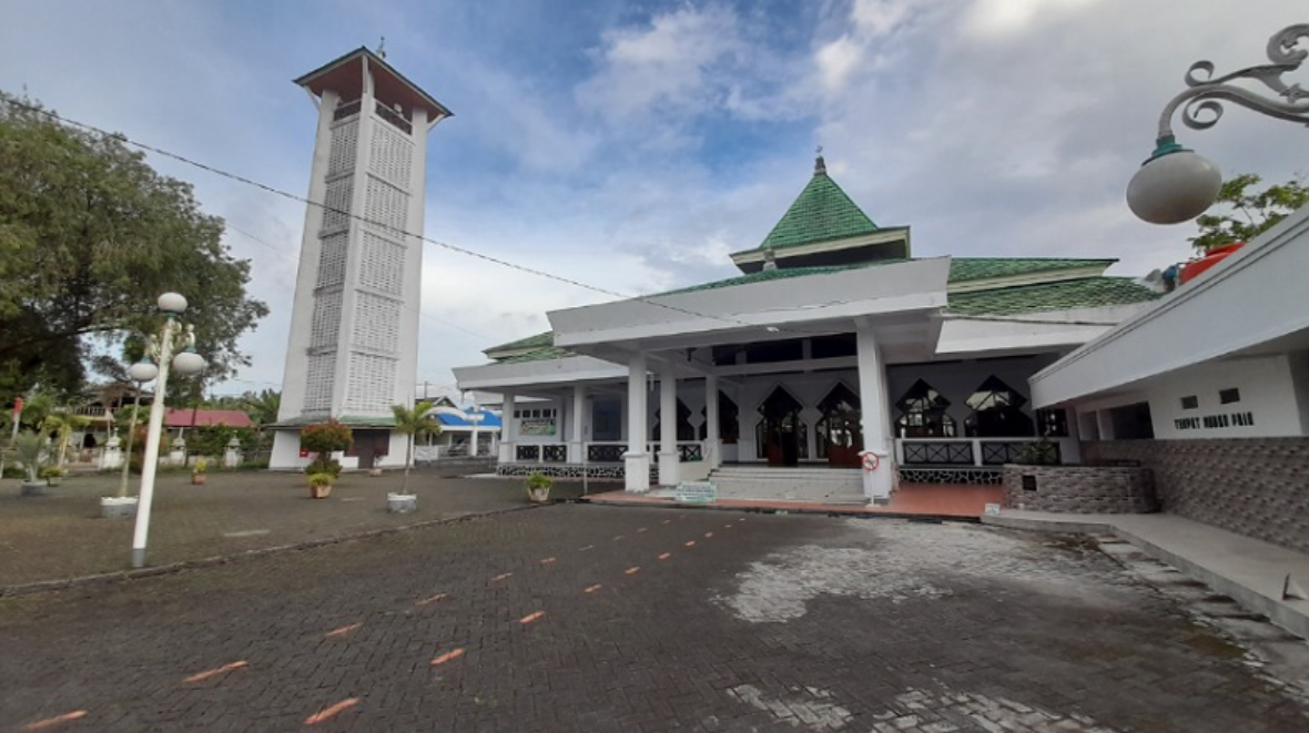 Masjid Agung di tanah Tondano, Sulawesi Utara. (Foto: Istimewa)