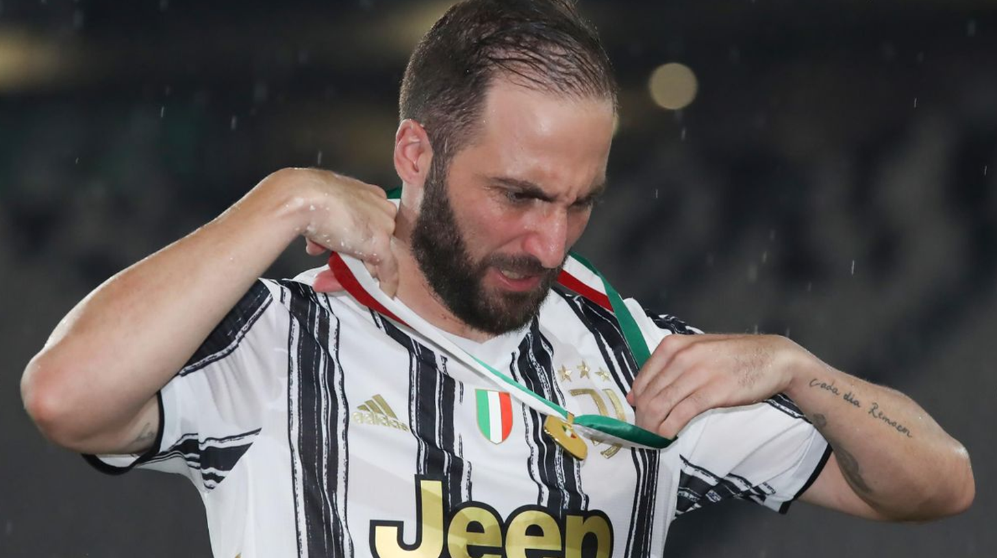 Juventus lepas Gonzalo Higuain meskipun rugi. (Foto:AFP)
