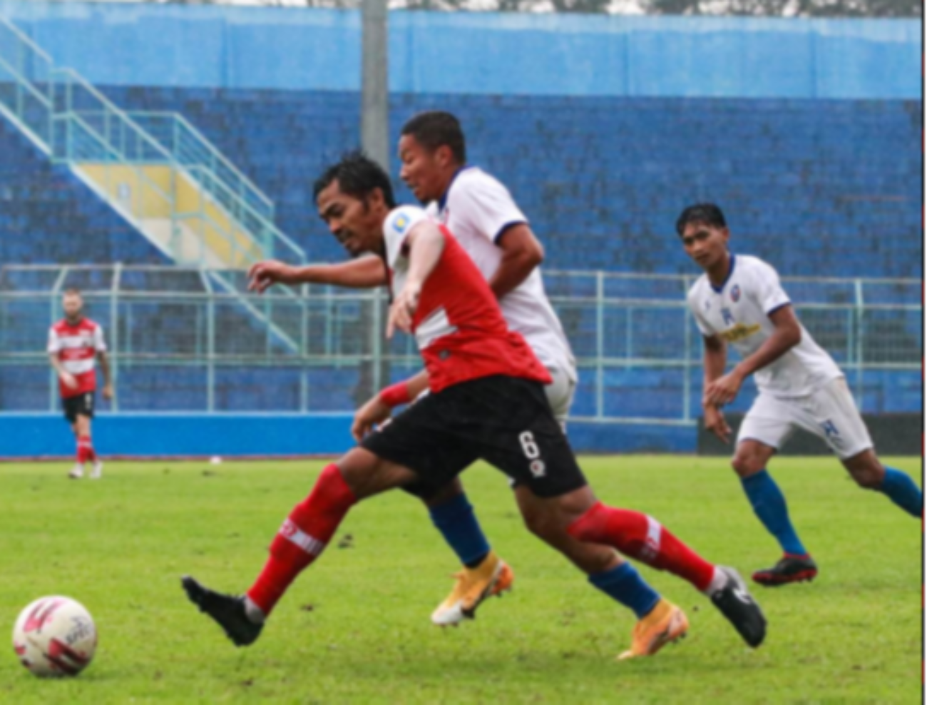 Pertandingan uji coba antara Madura United dengan Arema FC, 21 Oktober 2020. (Madura United)