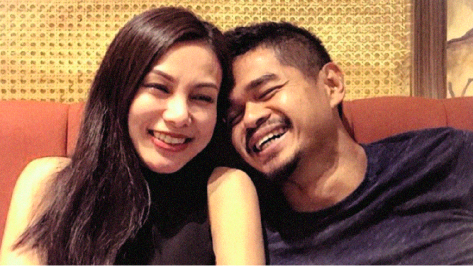 Bambang Pamungkas bersama sang istri, Tribuana Tungga Dewi. (Foto: Instagram)