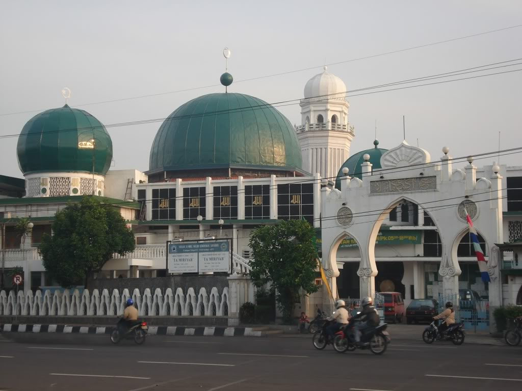 Masjid Kemayoran Surabaya bernilai sejarah perjuangan, jadi markas Barisan Hizbullah di masa Revolusi Indonesia. (Foto: Istimewa)