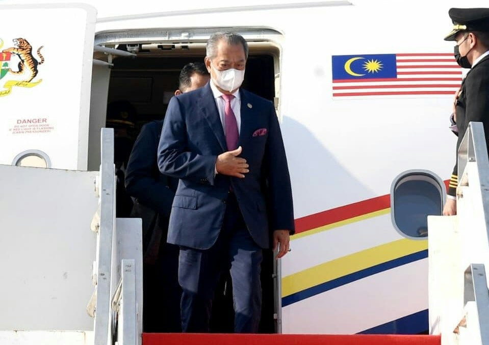 PM Malaysia Muhyiddin Yassin tiba di Bandara Soekarno Hatta, disambut Kepala Protokol Negara. (Foto: Setpres)